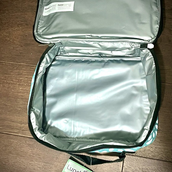 2Pcs NWT Insulated Lunch Tote - Picture 4 of 6